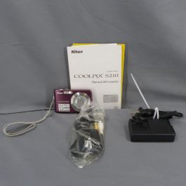 Nikon-CoolPix-S210-Digital-Camera-Battery-&-Charger