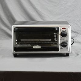 Black-&-Decker-TO1322SBD-Toaster-Oven-Single-Door