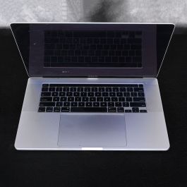 Apple-2019-MacBook-Pro-16