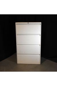 Steelcase Ivory Colored Metal 4 Drawer File Cabinet Lockable Includes Key 30"x18"x53"