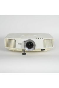 Epson PowerLite Pro G5550 LCD Projector 1024x768 HDMI VGA No Remote