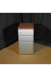 Steelcase Silver Colored Metal 3 Drawer File Cabinet Lockable Includes Key With Table Top with Wheels Letter Size 15"x22.5"x29"