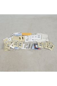 Lot of Assorted Wall Plates, Switch Covers & Outlet Covers, Mixed Styles, Mixed Colors