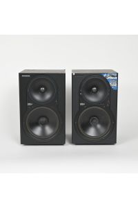 Pair of Mackie HR824 Studio Monitor Speakers