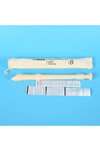 Yamaha YRS-24B Soprano Recorder Baroque Fingering With Carrying Case