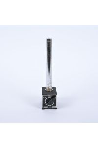 Narishige GJ-1 Magnetic Base Stand, Black & Silver