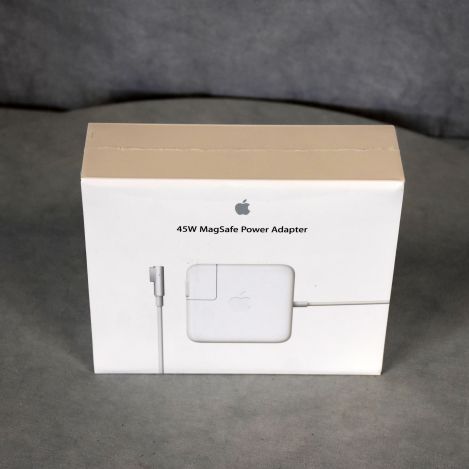 Apple Computer & Laptop Chargers