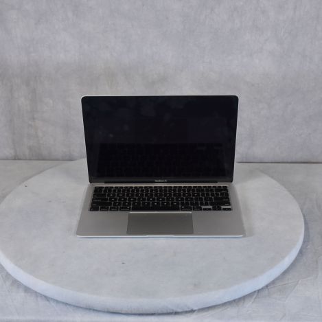 Apple-Inc.-MacBookAir9,1-1.1-GHz-8-GBytes-SSD-Grade:B