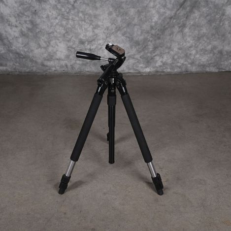 SLIK-Pro-330DX-Tripod