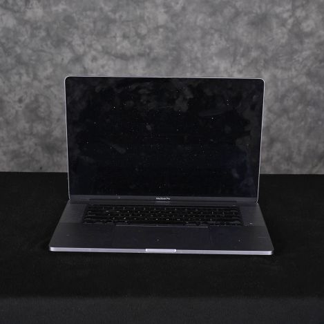 Apple-2019-MacBook-Pro-16