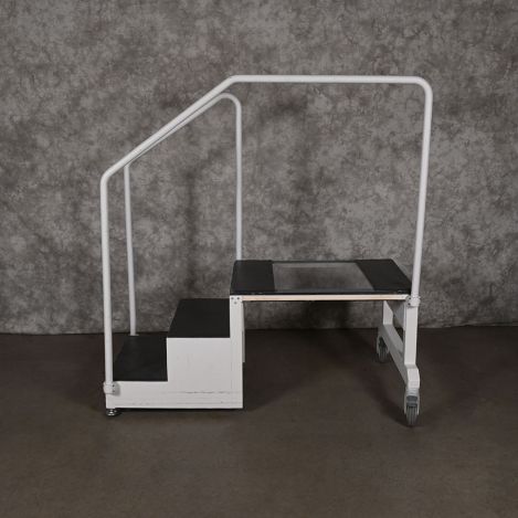 Step Ladder Radiography Quantum-Medical-Imaging-X-Ray-Platform/Steps-32.5