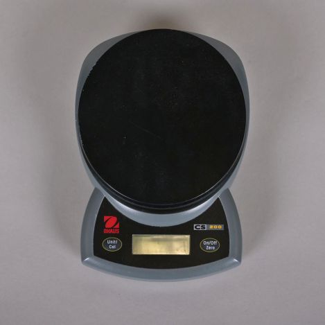 Ohaus-CS200-Lab-Scale-0.1-g-200-g
