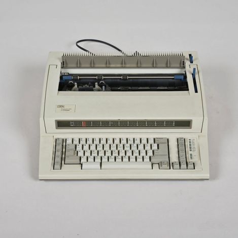 Typewriter 1000 IBM-Wheelwriter-1000-Vintage-Electric-Typewriter-by-Lexmark