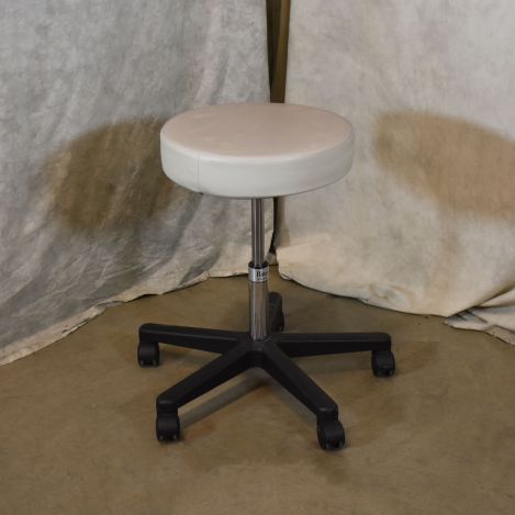 Ritter-196-001-216-Medical-Stool