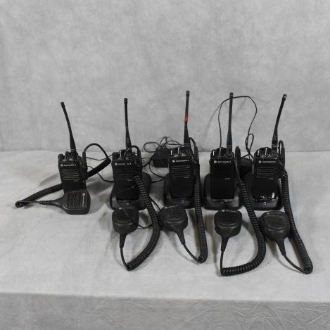 Five-(5)-Motorola-XPR-3300e-Radios