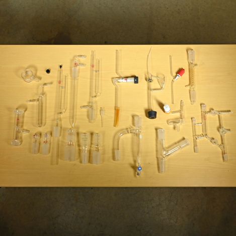 Twenty-(20)-Various-Glass-Adapters/Apparatuses