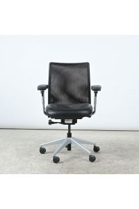 86944