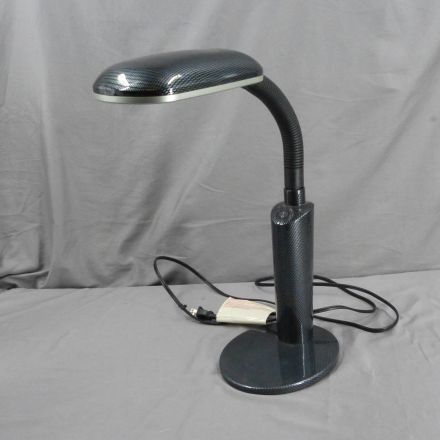 NFK Lite Manufacturing Co. 4026 Table Lamp Silver Colored Plastic Fluorescent Electrical 18"