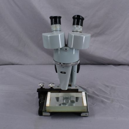 Vintage AO Spencer Zeta-Meter Stereozoom Microscope