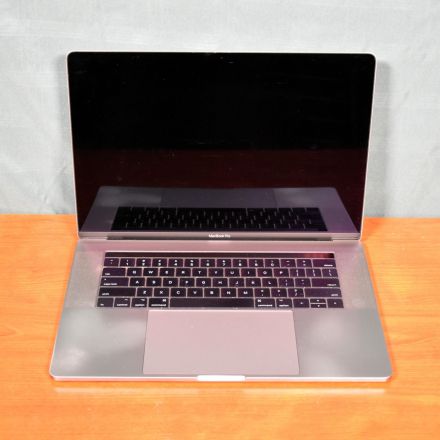Apple Inc. MacBookPro15,1 Space Gray 2.6 GHz 16 Gbytes Flash Grade:B