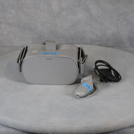 Oculus Go MH-A64 Virtual Reality Headset 1st Generation