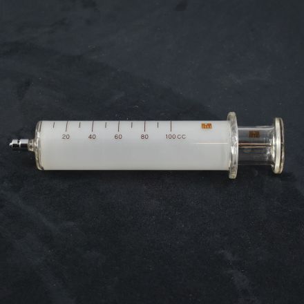 Becton Dickinson B-D Yale Autoclavable Glass Syringe 100 mL
