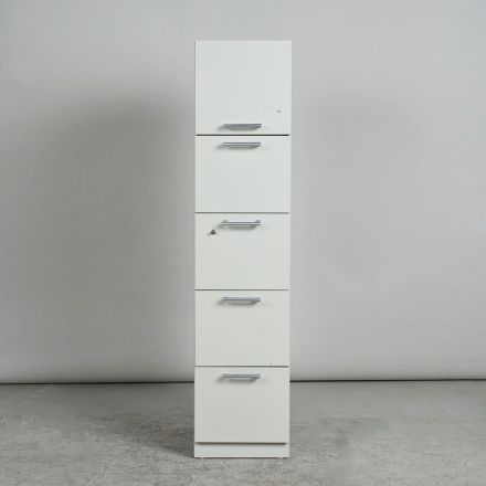 Steelcase RWW24155CP 5-Drawer Letter File Cabinet, Sand, Locking, 15"x25"x66.5"
