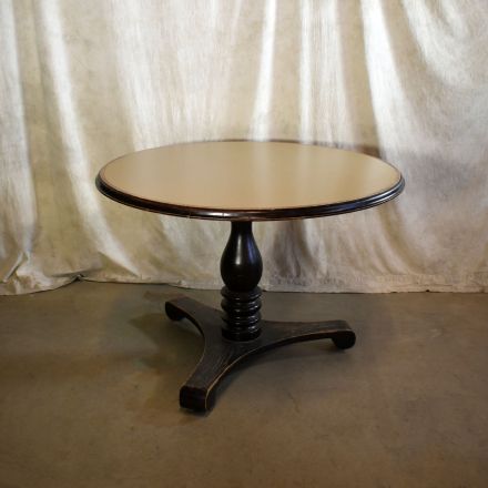 Dining Table Brown Laminate Round 42"x42"x30"
