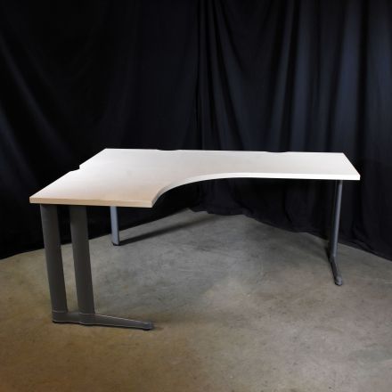Steelcase Desk Beige Laminate L-Shape (Right Return) with Keyboard Tray No Storage 66"x48"x28.5"