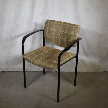 Steelcase Player Conversation/Side Chair Brown Pattern Fabric with Arms