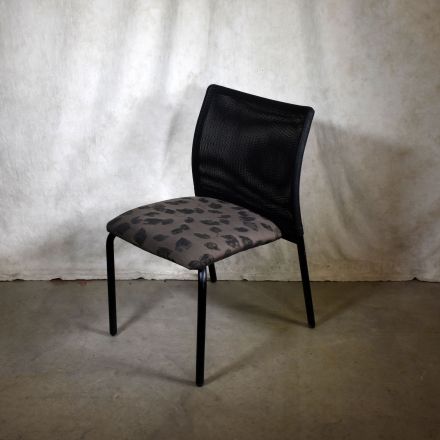 Steelcase Jersey Guest Stacking Chair Brown Pattern Fabric Not Adjustable No Arms