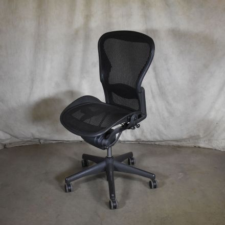 Herman Miller Aeron Size B (Standard) Office Chair Black Mesh Adjustable No Arms Ergonomic - Aeron Lumbar Pad with Wheels