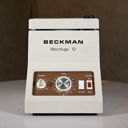Beckman Microfuge 12 Microcentrifuge 12,500 3,345 x g
