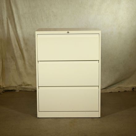 Steelcase 930361RW 4700 Warm White Metal 3 Drawer File Cabinet Lockable Includes Key 30"x18"x41.5"