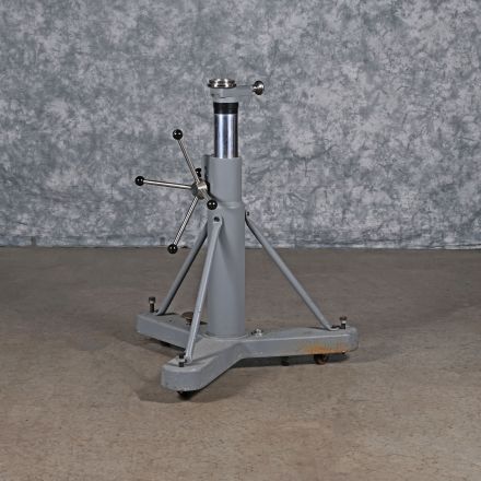 Brunson Instrument Co. Model 231 Metrology Stand