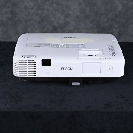 Epson PowerLite 1960 Video Projector 1024x768 Composite, VGA, HDMI 3LCD Remote Not Included