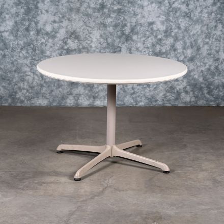 Steelcase 854200 Café/Bistro Table 6655 Warm White Laminate Round 42"x42"x28.5"