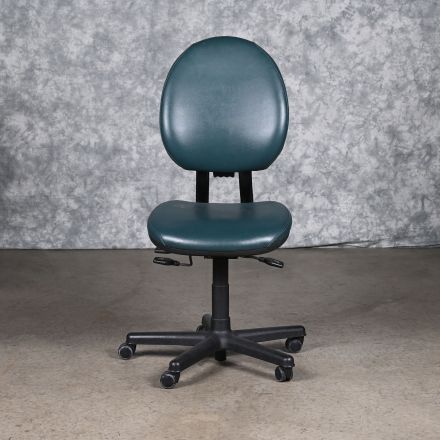 Steelcase Criterion Office Chair Green Vinyl Adjustable No Arms with Wheels