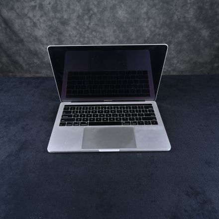 Apple Inc. 2019 MacBook Pro 13" i7 macOS Sonoma 256GB Grade:B