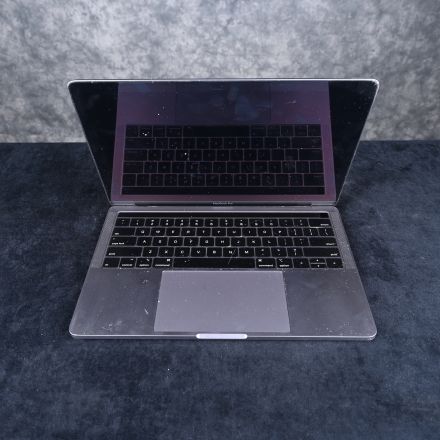 Apple Inc. 2019 MacBook Pro 13" Space Gray i7 macOS Ventura 256GB Grade:B