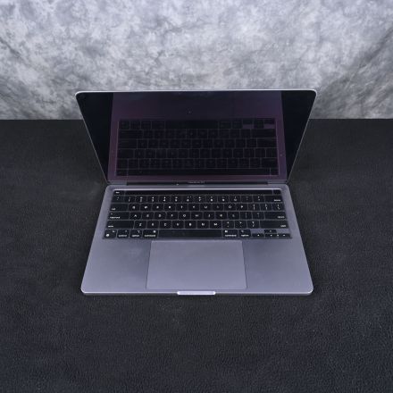 Apple 2020 MacBook Pro 13" Space Gray M1 macOS Sequoia 512GB Grade:B