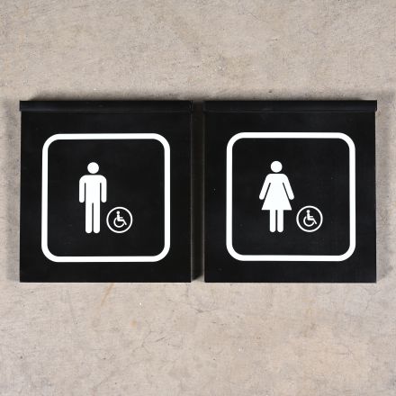 Restroom Sign 8.5"x8"