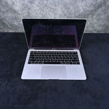 Apple Inc. 2018 MacBook Air 13" i5 macOS Sonoma 256GB Grade:B