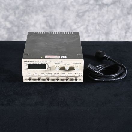 Wavetek Model 22 Sweep/Signal Generator