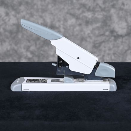 Swingline 39002 Heavy Duty Stapler Gray