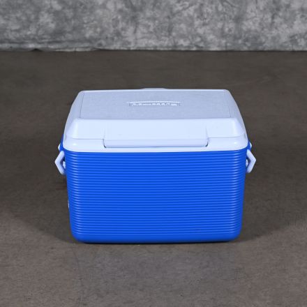 Rubbermaid 958J Cooler Blue Plastic 23"x14"x15.5"