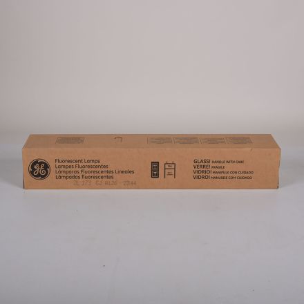 GE 66474 T12 Fluorescent Bulbs 48" 34W 4100K 2500 Lumens Case 30 (Never Used)