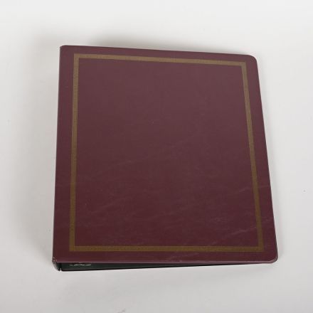Avery Binder Burgundy Plastic 2"