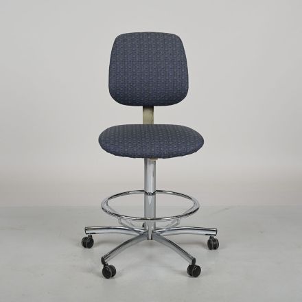 Steelcase 451 Office Chair Blue Pattern Fabric Not Adjustable with Wheels