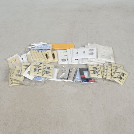 Lot of Assorted Wall Plates, Switch Covers & Outlet Covers, Mixed Styles, Mixed Colors